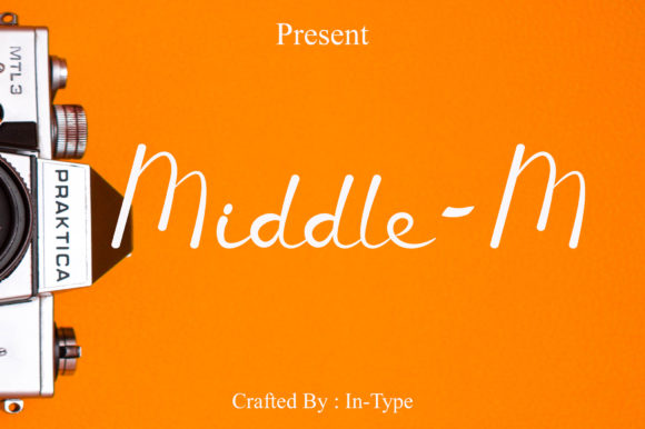 Middle-M: A Script Font for Creative Expression